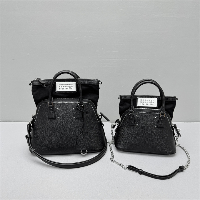 maison margiela black grained calfskin 5ac classique medium bag